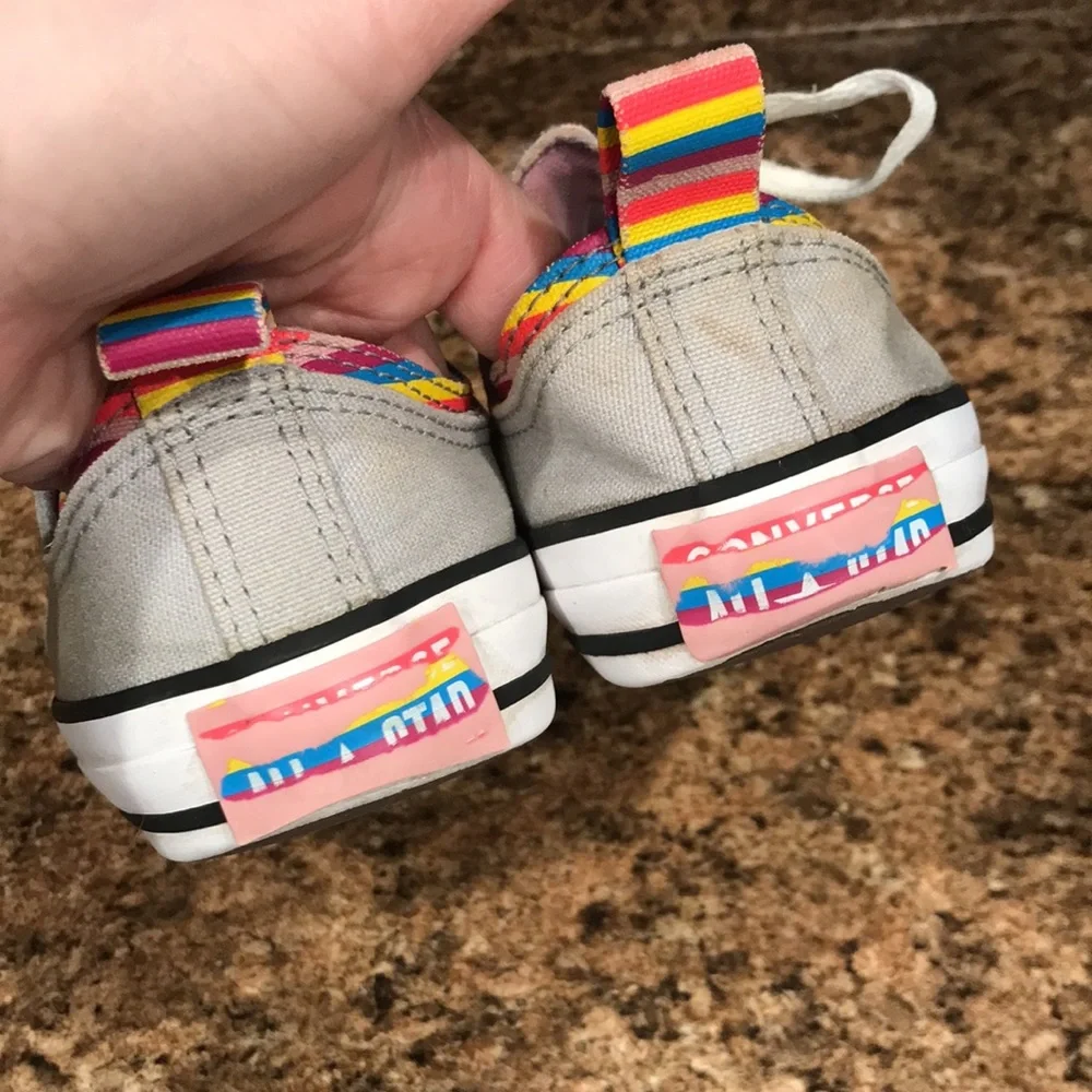 Converse All Star Wolf Doble upper Gray Rainbow Stripe Sneaker Big Girl …